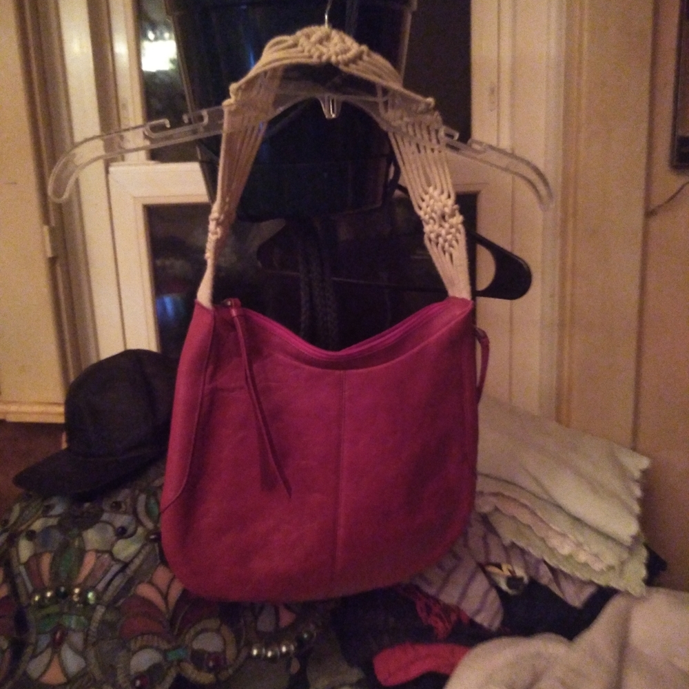 Kenneth Cole Bag